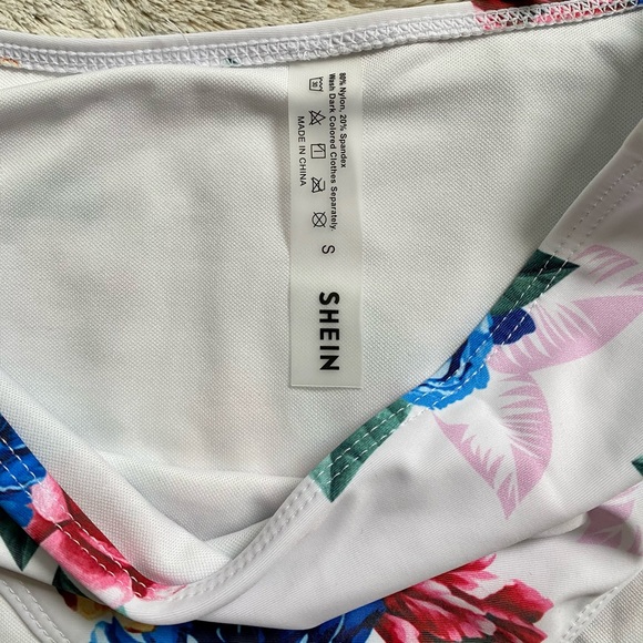 SHEIN Blue/Floral Swim Set - Picture 4 of 8